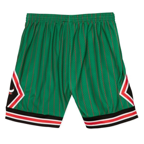 🆕 Mitchell & Ness Chicago Bulls 1995 Reload 2.0 Swingman Shorts Green St Pattys - Picture 2 of 3